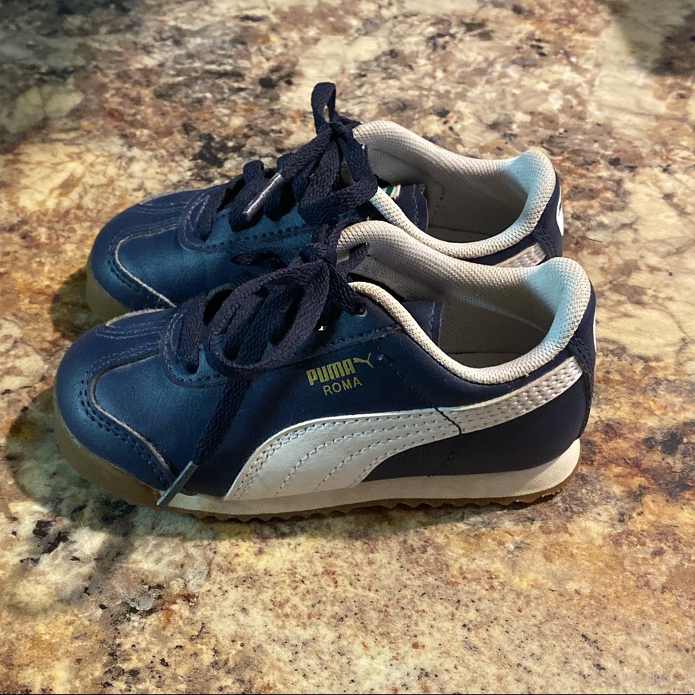 Puma sneakers